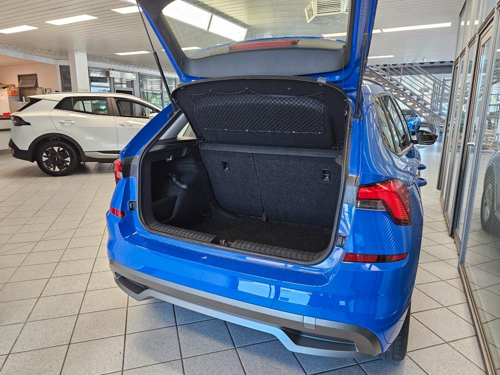 Skoda Kamiq 2023 г. Синий, пробег 48025 км