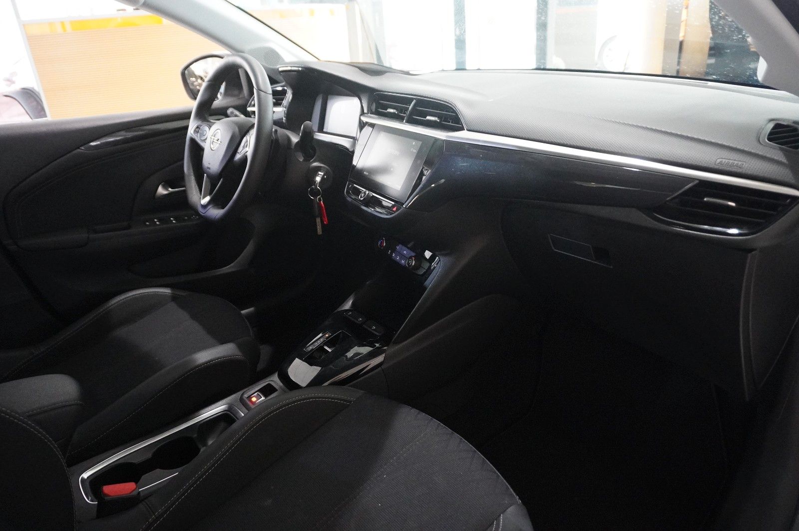 Fahrzeugabbildung Opel Corsa F 1.2T ELEGANCE NAVI/LED/KAMERA/VIRT./DAB+