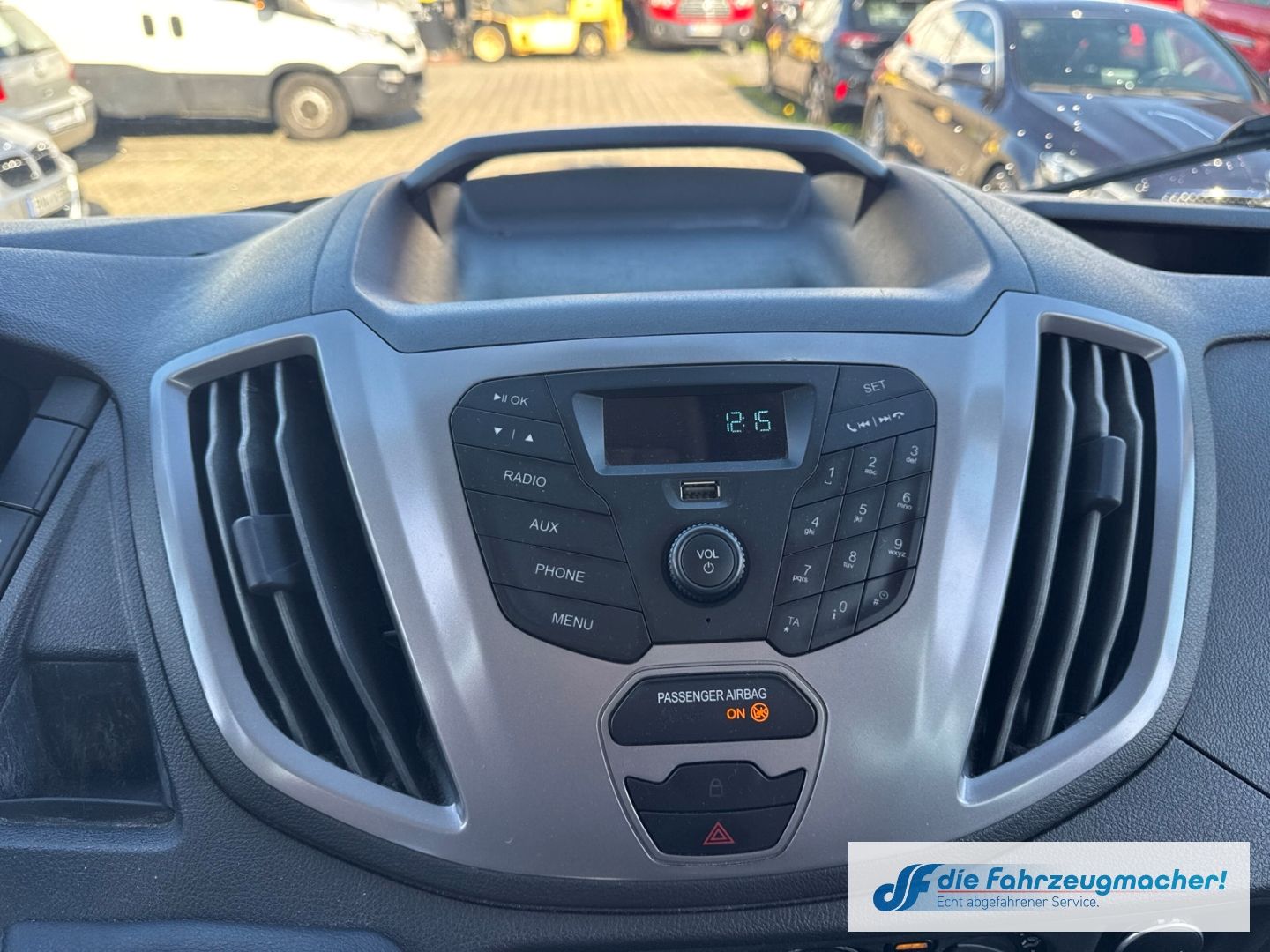 Fahrzeugabbildung Ford Transit Kombi 350 L3 Trend *EXPORT *8507