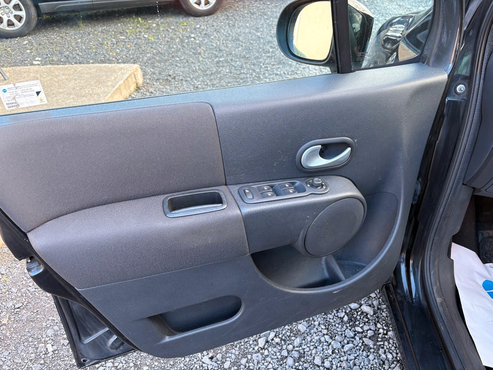 Fahrzeugabbildung Renault Modus 1.2 TCe 100 Klima 2.HAND TÜV 10/2027 Tempo