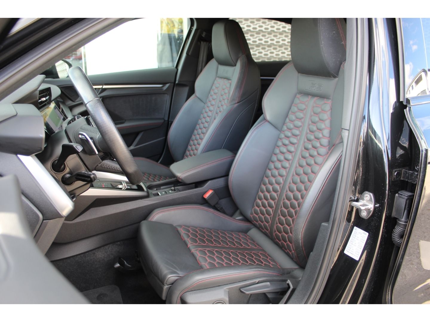 RS3 Lim. qu.Str. Pano*B&O*SportAGA*Leder*1HD*APP