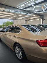 BMW 523i  - BMW 523