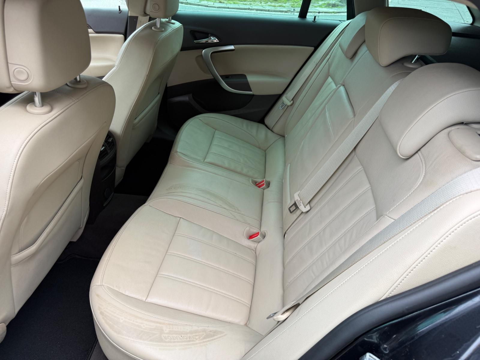 Opel Insignia 2013 — photo 12