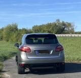 Porsche Cayenne Diesel | Standhzg | AHK | ACC | CarPlay - Porsche Cayenne aus 2012 mit Diesel-Antrieb