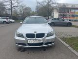 BMW 325i*Pano.*Xenon*isofix*Klimaa.*Teilleder* - BMW 325: Allradantrieb