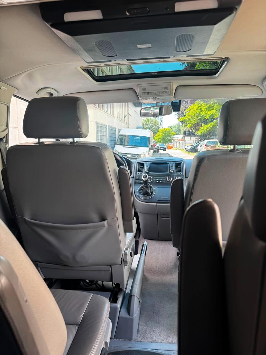 VOLKSWAGEN T5 MULTIVAN 2.5 TDI 174ch HIGHLINE BVM Toit ouvrant Sièges chauffants cuir