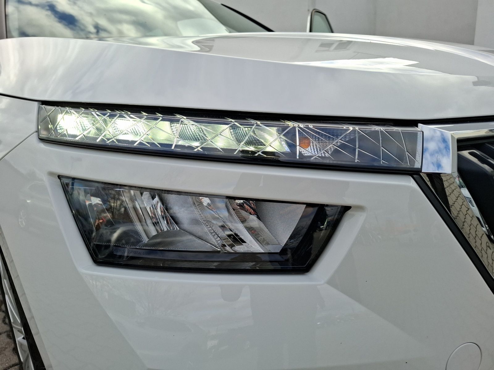 Fahrzeugabbildung SKODA Kamiq TSI Style LED Navi AID GRA PDC SH