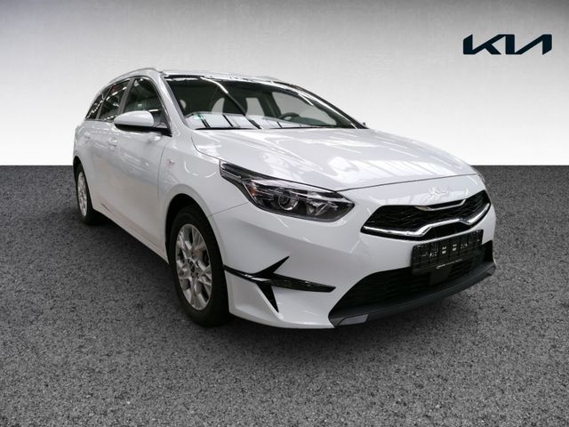 Kia CEED_SW 1.5T 140 DCT7 VIS KOMF+ (NAV)