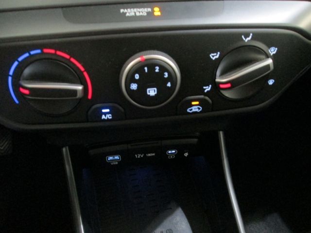 Hyundai i20 – Bild 21