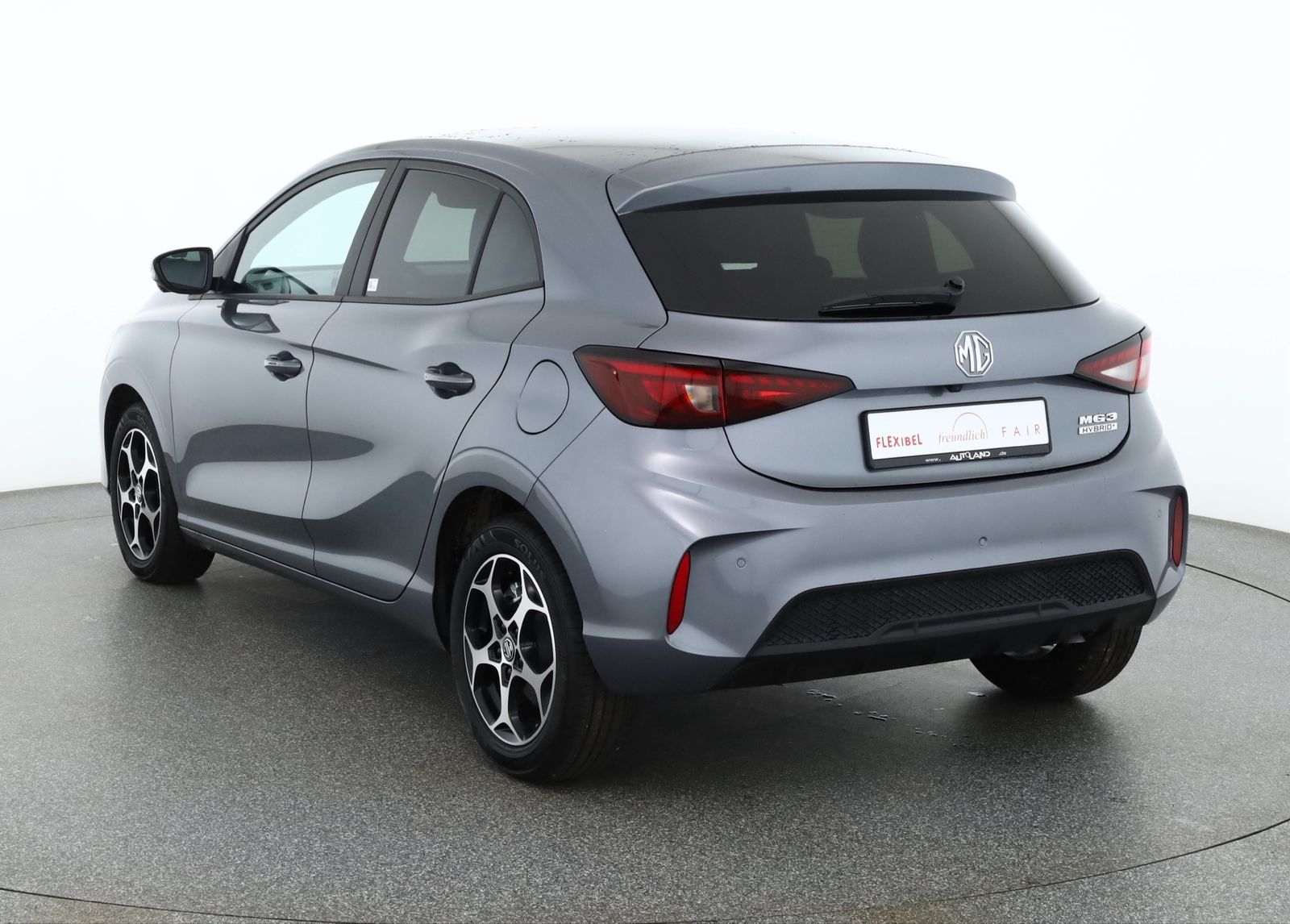 MG3 1.5 Hybrid Luxury Aut. LED ACC Navi 360° imagem 3