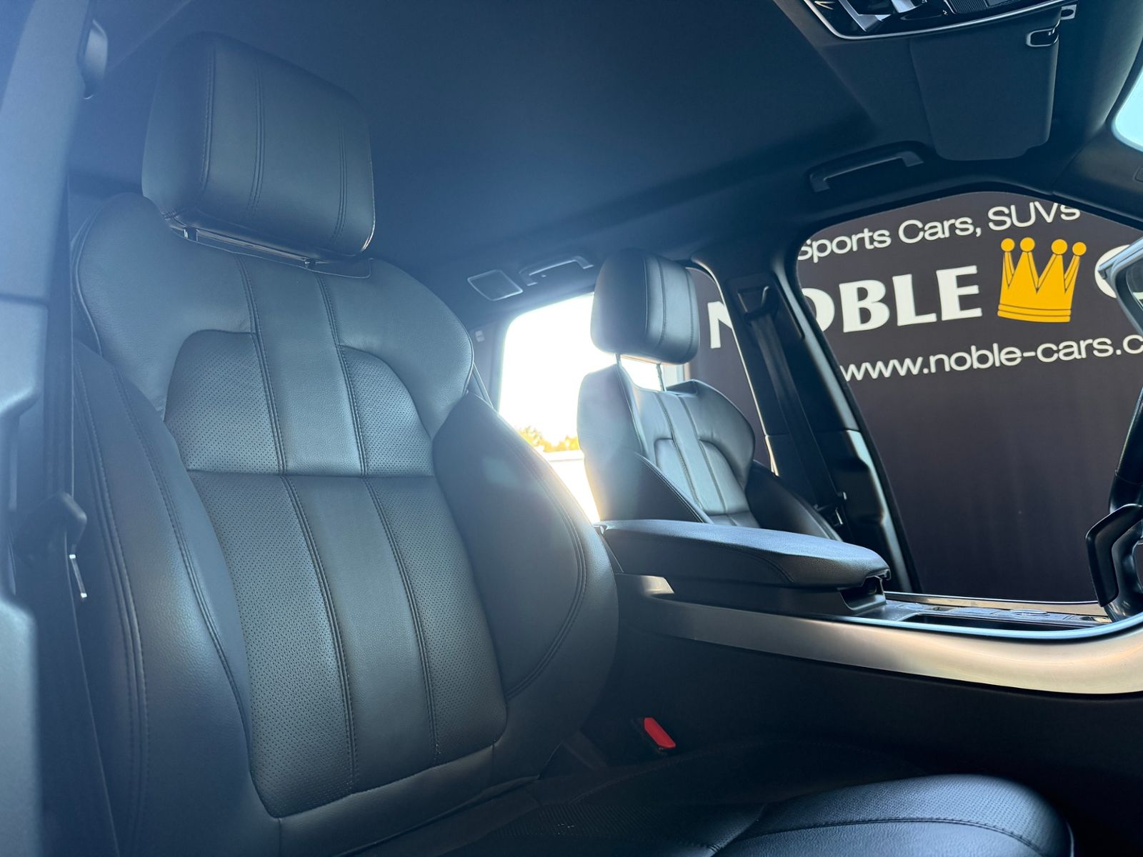 Fahrzeugabbildung Land Rover Range Rover Sport SDV6 SE AHK STDHZ -TEXT LESEN!