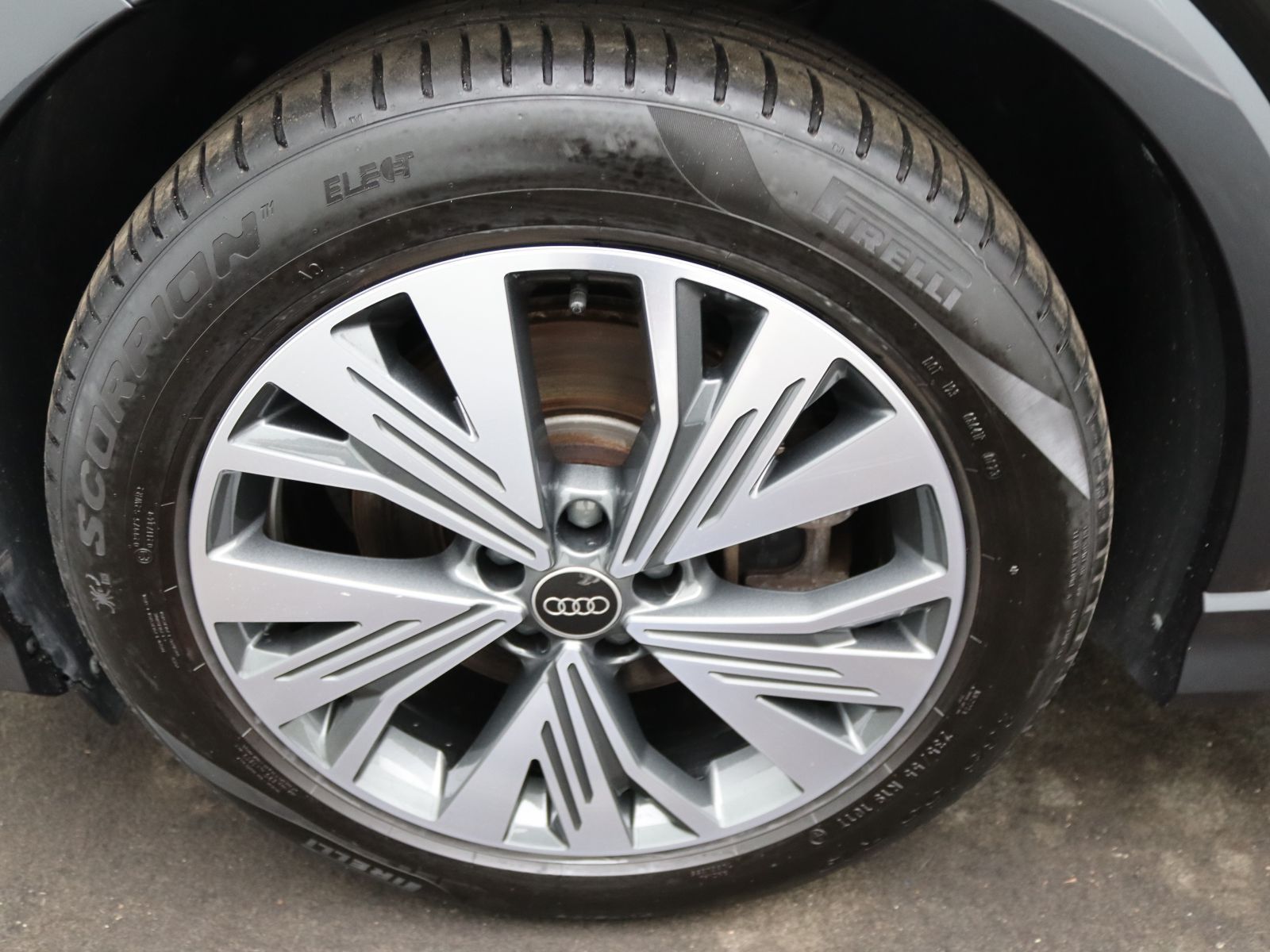 Audi Q4 e-tron - Bild 17