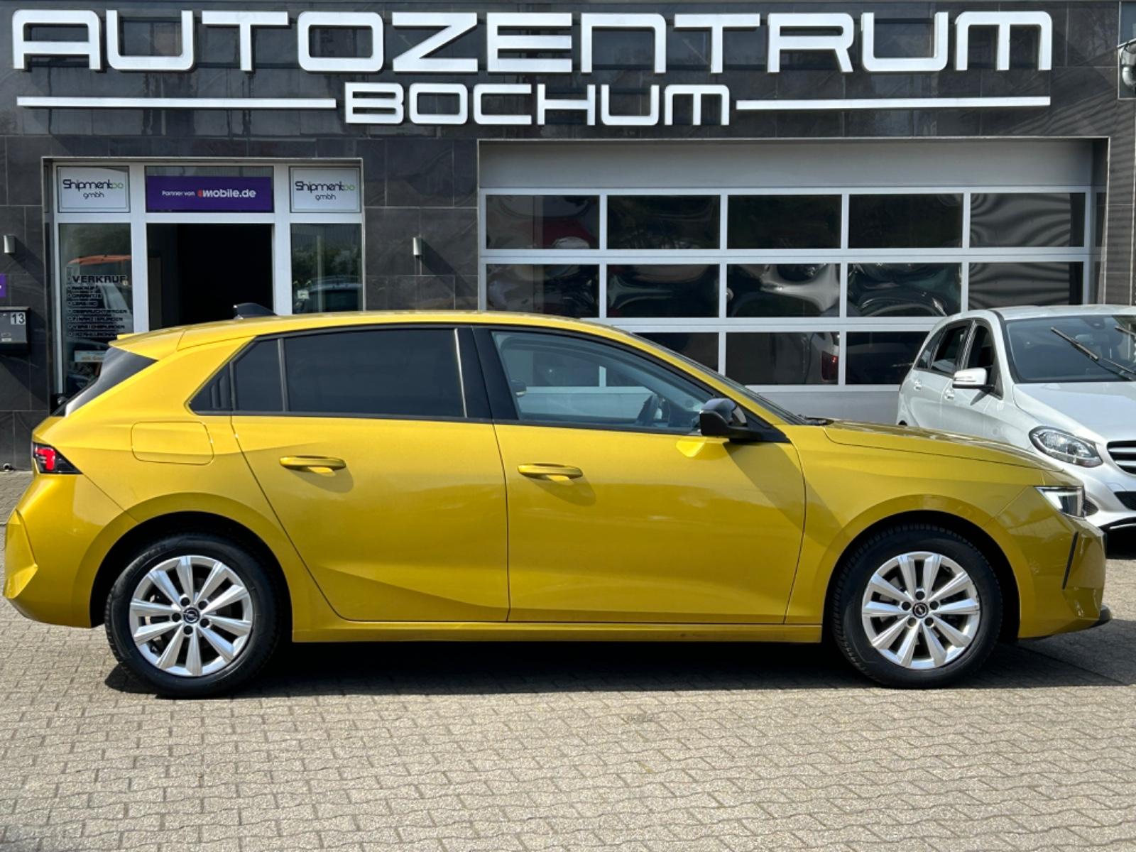 Opel Astra L Lim.  Edition Kamera