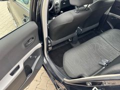 Fahrzeugabbildung Toyota Yaris Cool 1,3 Ltr. TÜV NEU Klima AHK