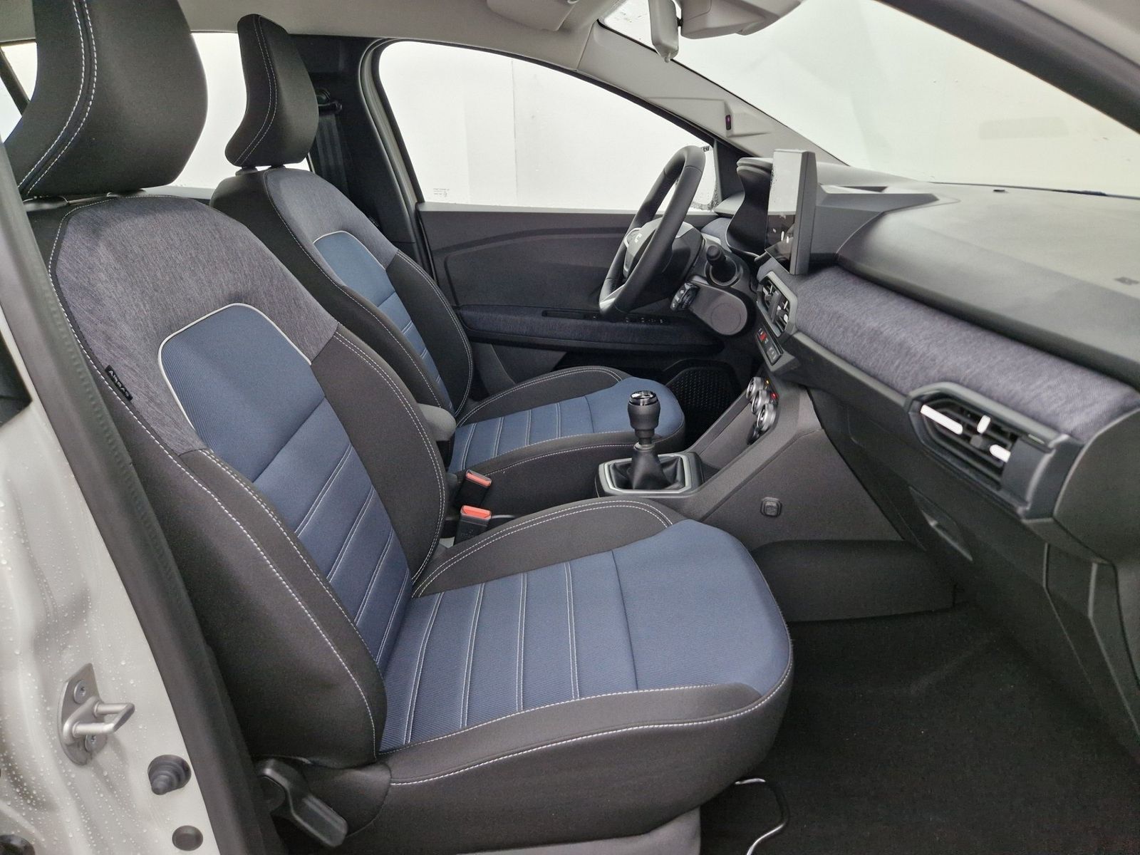 DACIA Sandero  Journey Eco-G 120 Driving Benzin/Gas – Bild 12