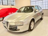 Alfa Romeo 147 1.6 16V Twin Spark Distinctive 5p - Alfa Romeo 147 aus 2002