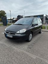 Peugeot 807 7-Sitzer - Peugeot 807: Sitz