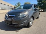 Opel Meriva B Innovation - Opel Meriva mit LPG-Antrieb: Kleinbus