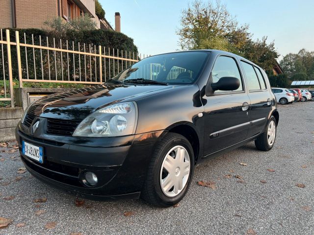 Renault Clio 1.2 16V 5 porte Confort euro 4 adat