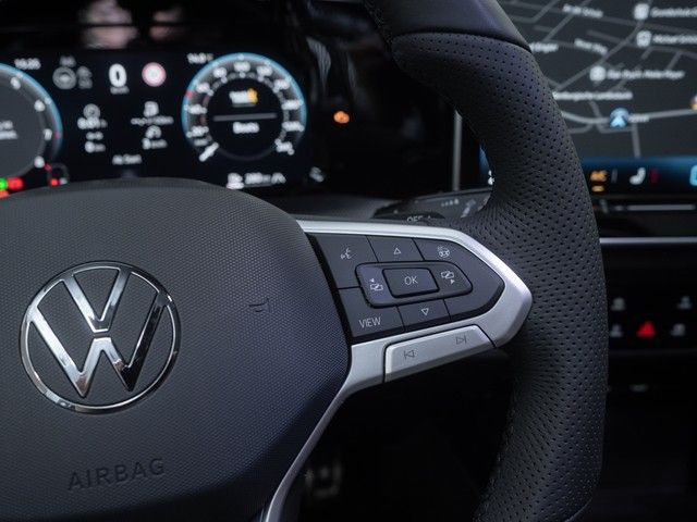 Golf R-Line eTSI DSG hauseigenes Sondermodell