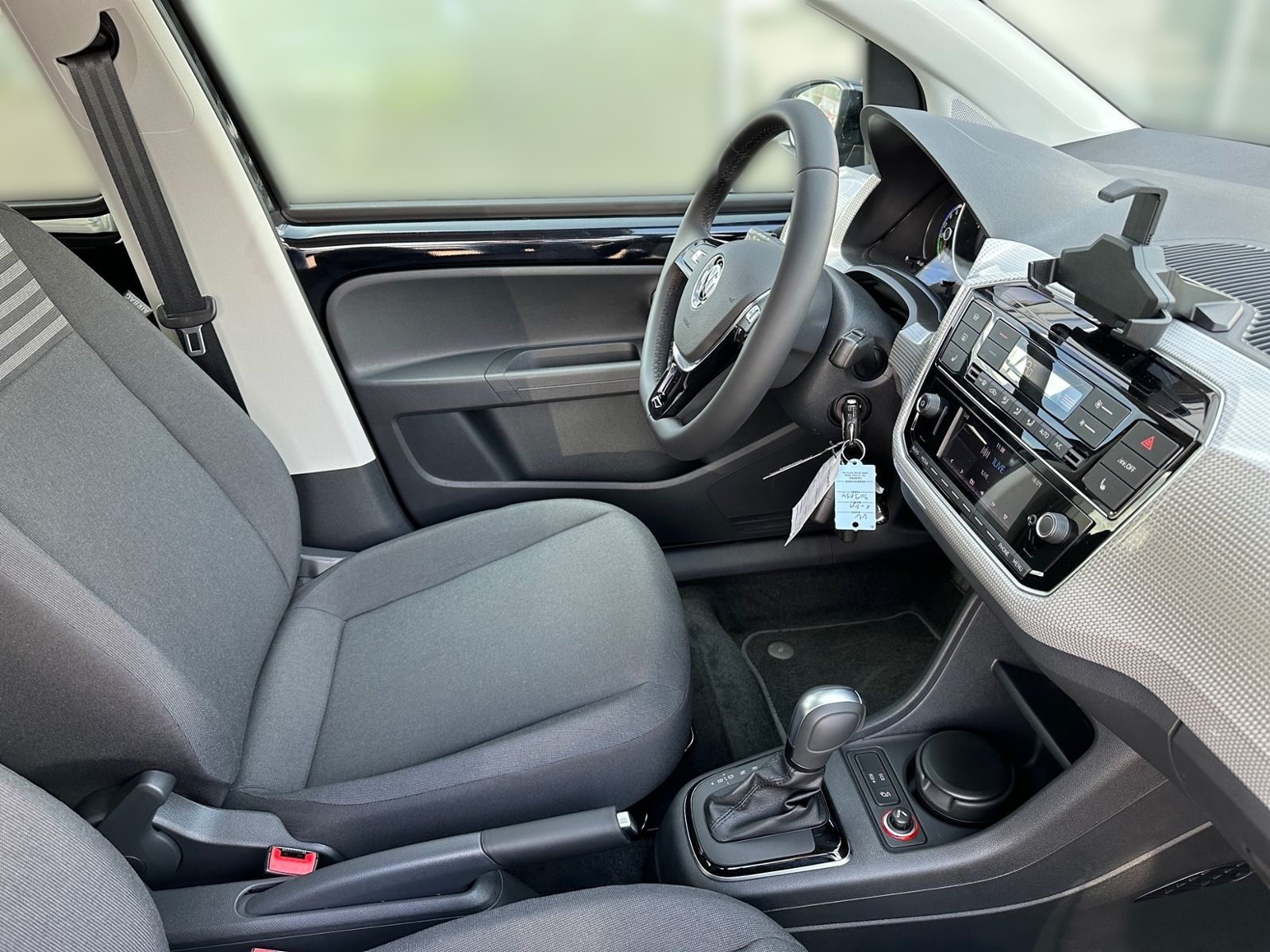 Volkswagen e-up! Edition 61 kW (83 PS) *DAB+*SHZ*ACC*RÜCKFA foto 8
