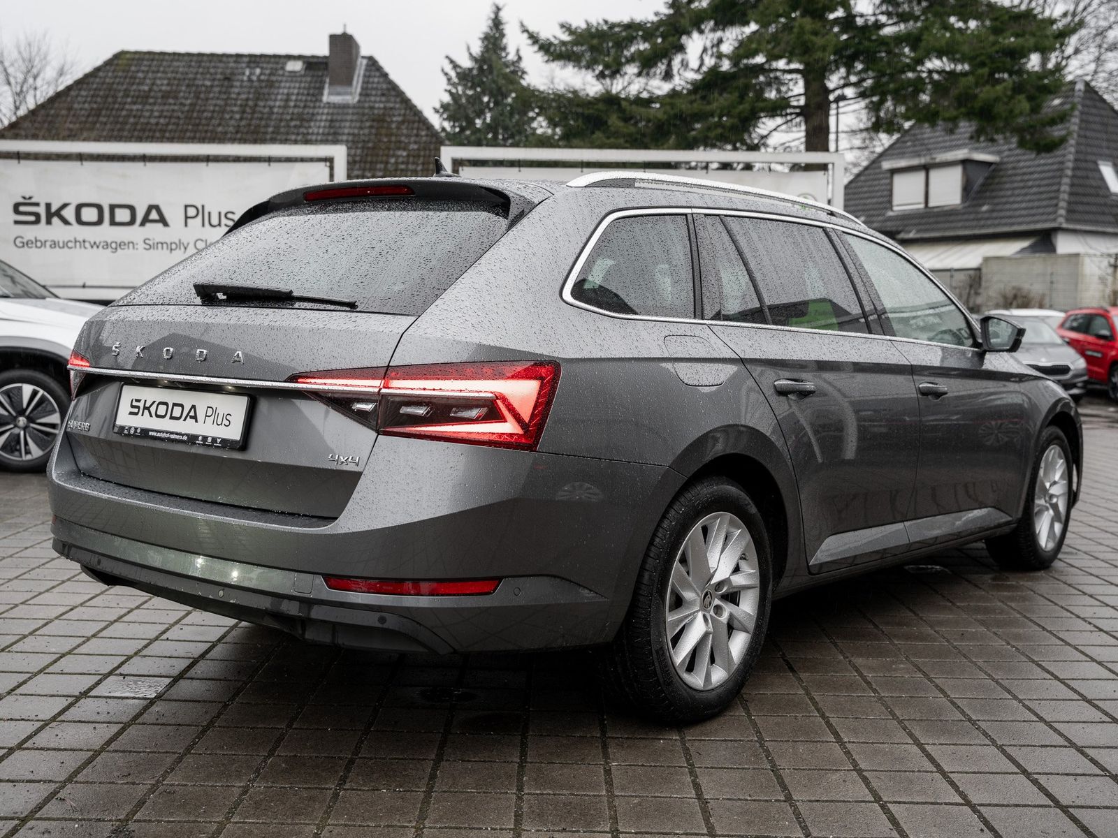 Skoda SUPERB C. STYLE 2.0 TDI DSG 4X4 AHK Kam. Virtual foto 4