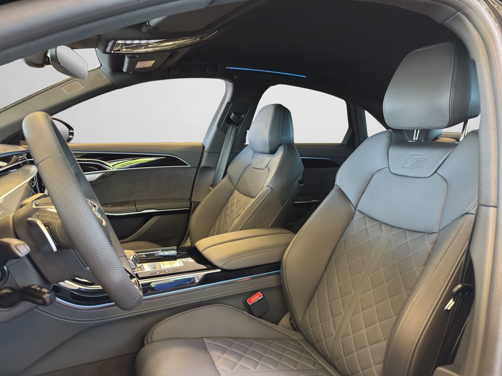 Audi S8 - Bild 14