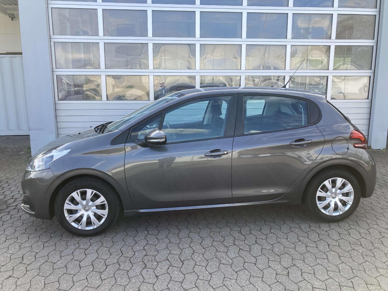 Peugeot 208 Active