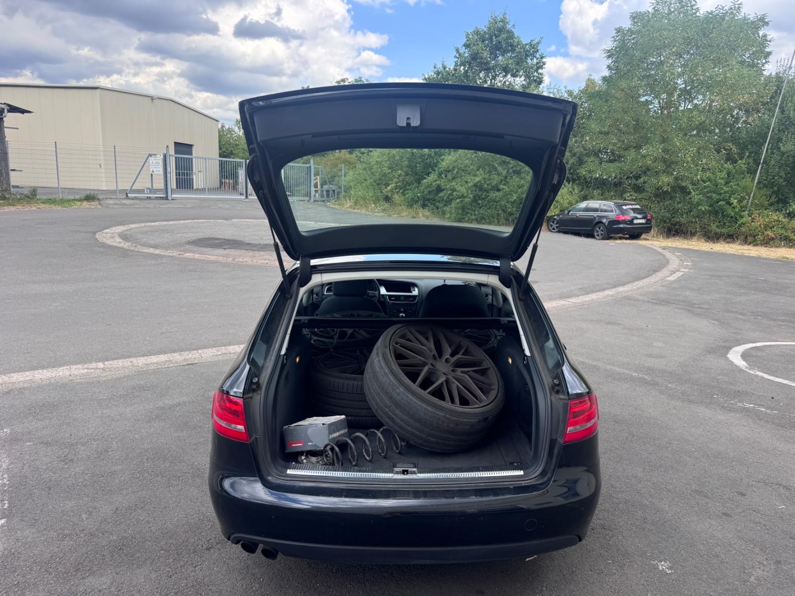 Audi A4 2008 — photo 6