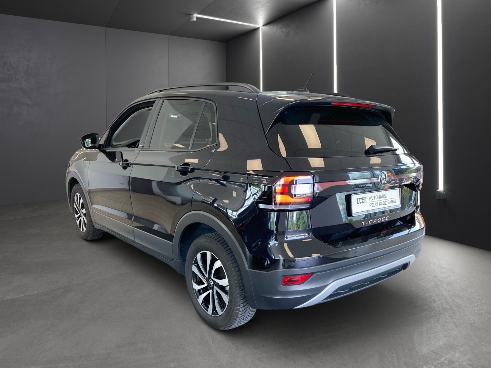 Fahrzeugabbildung Volkswagen T-Cross 1.0 TSI Active*Navi*PDC*DSG*Sitzheizung