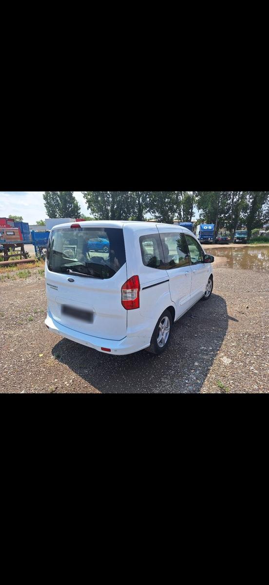 Ford Courier 2014 — engine 95 HP (70kW)