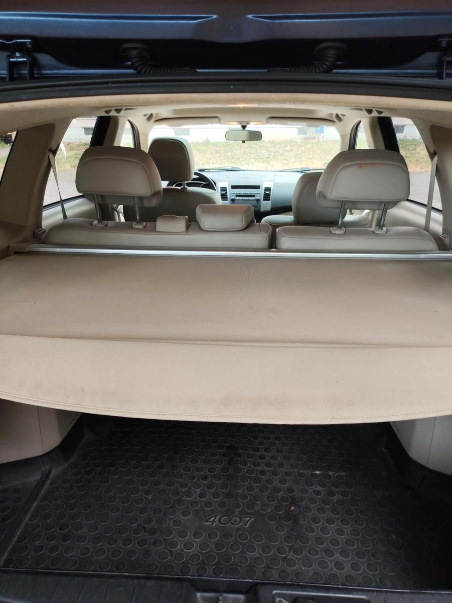 Peugeot 4007 2008 — photo 12