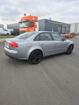 Audi A4 1.6 Benzin | Rostfrei | Top gepfle... - Audi A4 mit Benzin-Antrieb: Limousine, 1.6