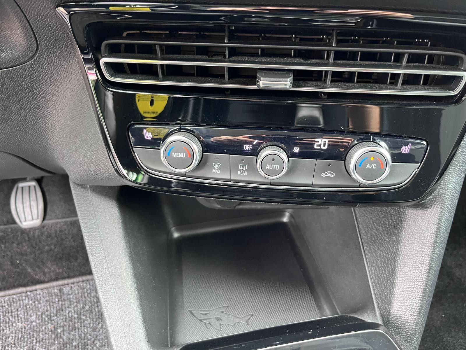 Fahrzeugabbildung Opel Mokka Elegance