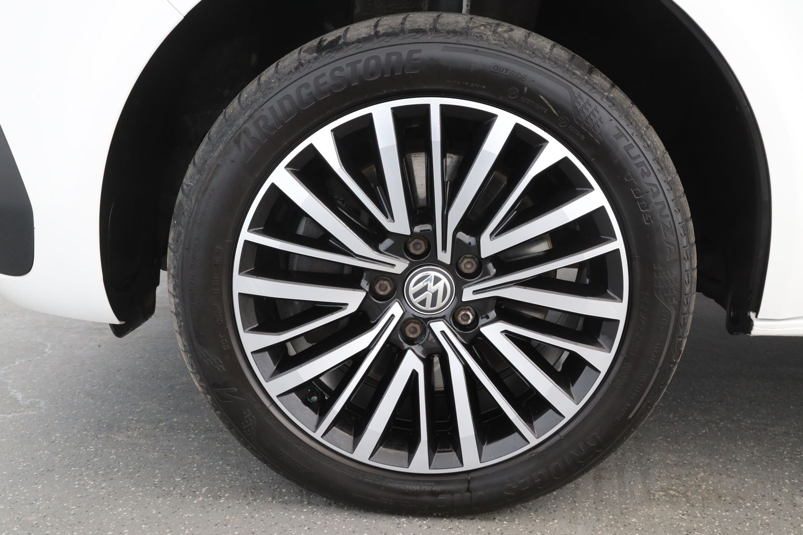 Volkswagen T6 California - Bild 8