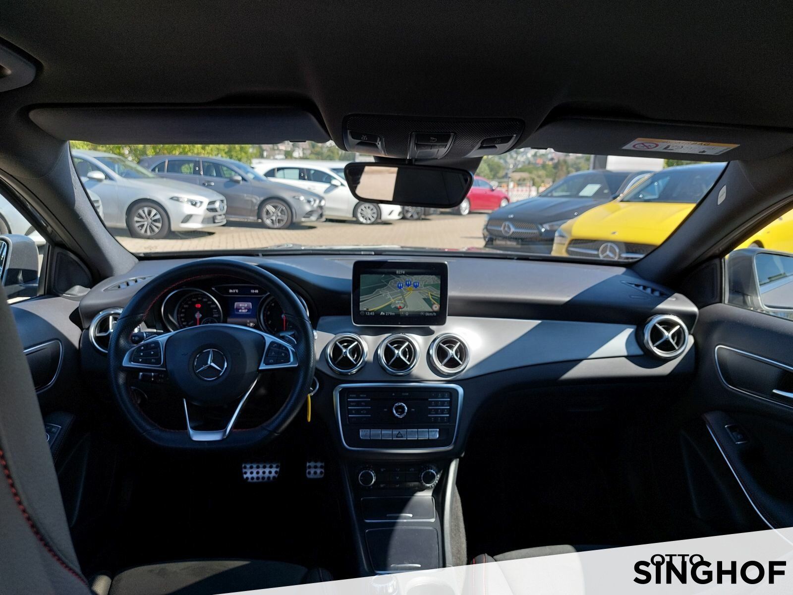 Fahrzeugabbildung Mercedes-Benz GLA 200 AMG +LED+Navi+PDC+Fernl.Assistent+DAB+