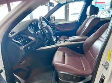 BMW X5 - 11