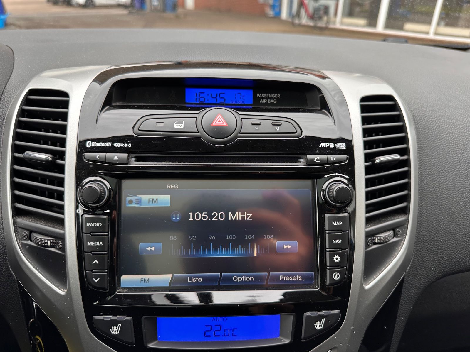 Fahrzeugabbildung Hyundai ix20 blue Passion 1.4 Pano/Kamera/Navi/SHZ/GRA