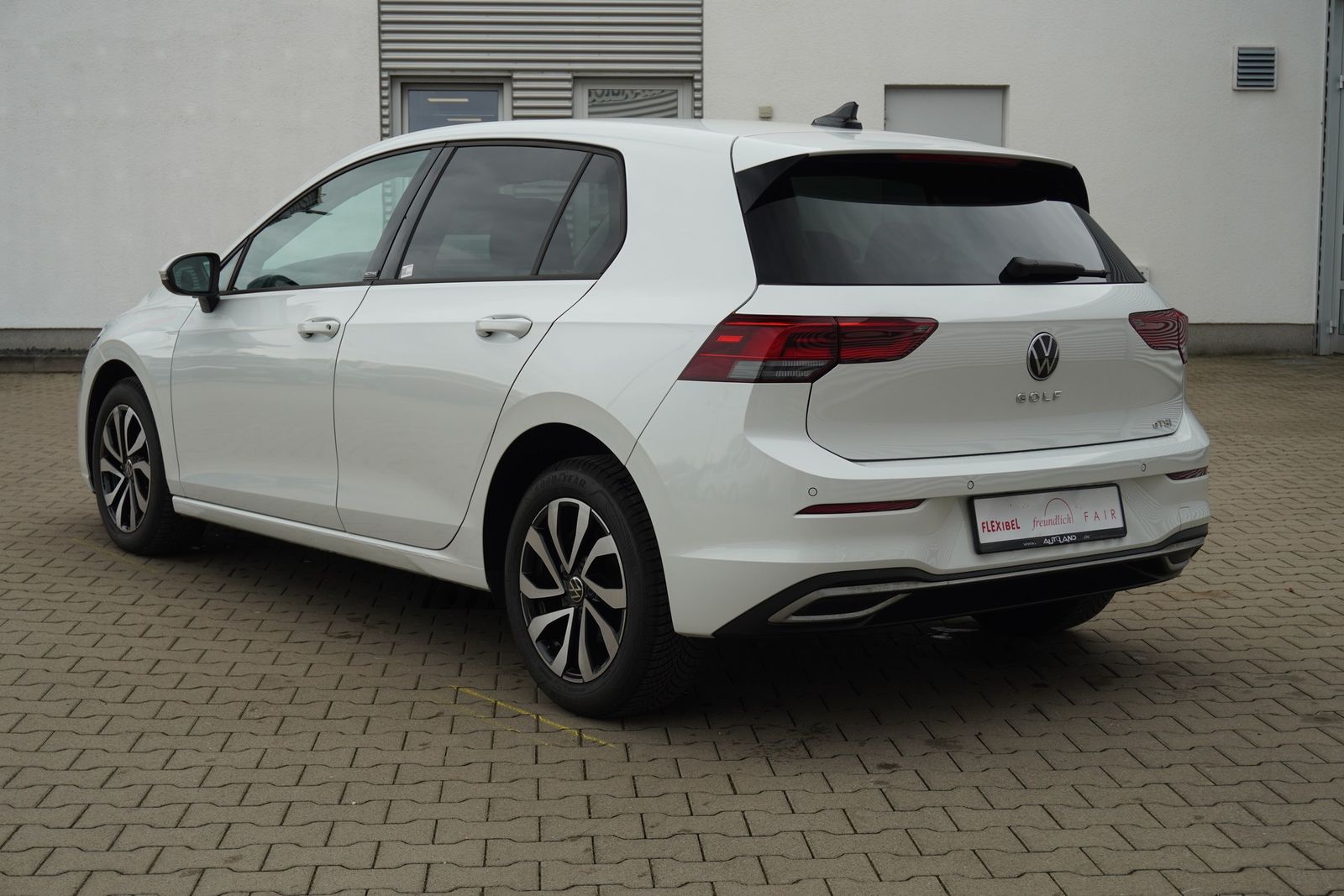 Volkswagen Golf VIII Active eTSI LED Navi ACC Totwinkel AHK foto 8