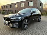 Volvo XC60 B4 Momentum Pro LICHT P. | WINTER P. | SHZ  - Volvo XC60 in Bochum
