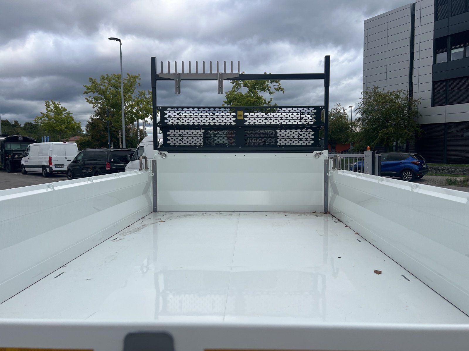 Fahrzeugabbildung FUSO 7C18 4x2 2800 Meiller Trigenius Kipper