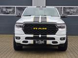 Dodge RAM 1500 5.7 4x4 Night LED Teilleder 12´´ AHK - Dodge aus 2023