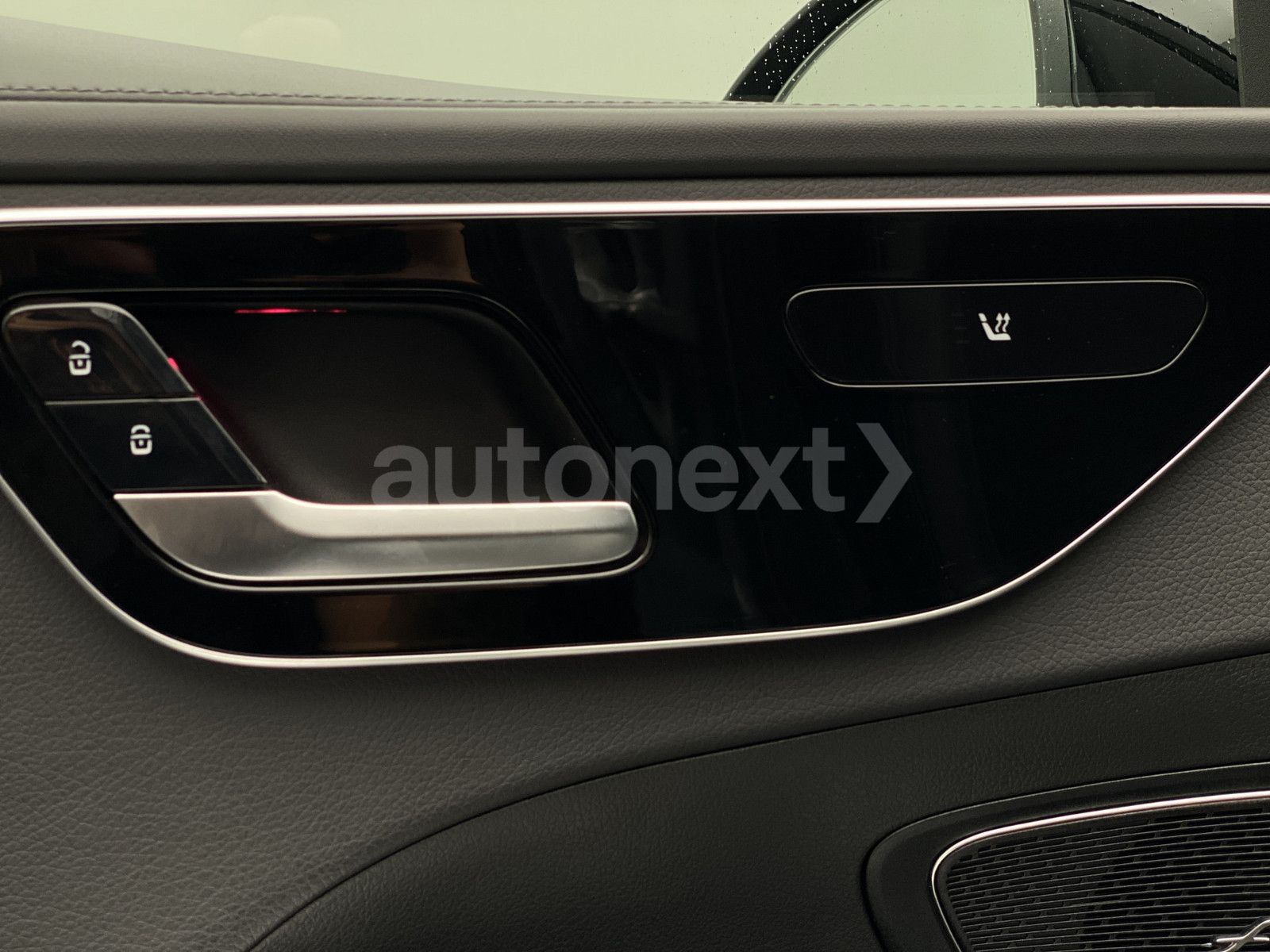 Mercedes-Benz C 300d 4Matic 2x AMG Line Night Pano Digi Ligh foto 25