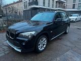 BMW X1 18 d xDrive AUT*1.Hand*Scheckheft*