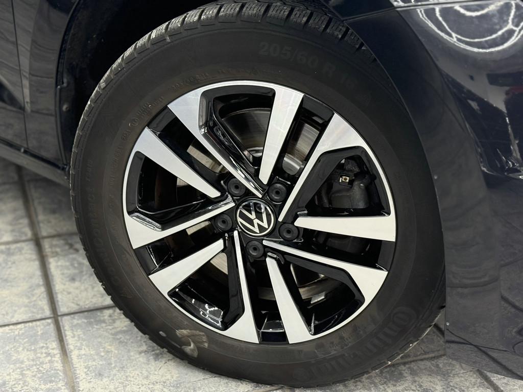 Volkswagen Touran 2.0 TDI United, 7-Sitzer, Navi, Pano, AHK, миниатюра 3