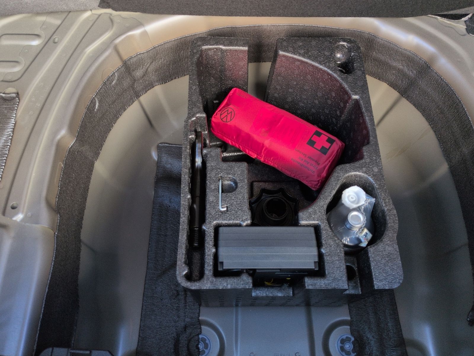 T-Cross 1.0 TSI LED+APP+SHZ+PDC+KLIMA