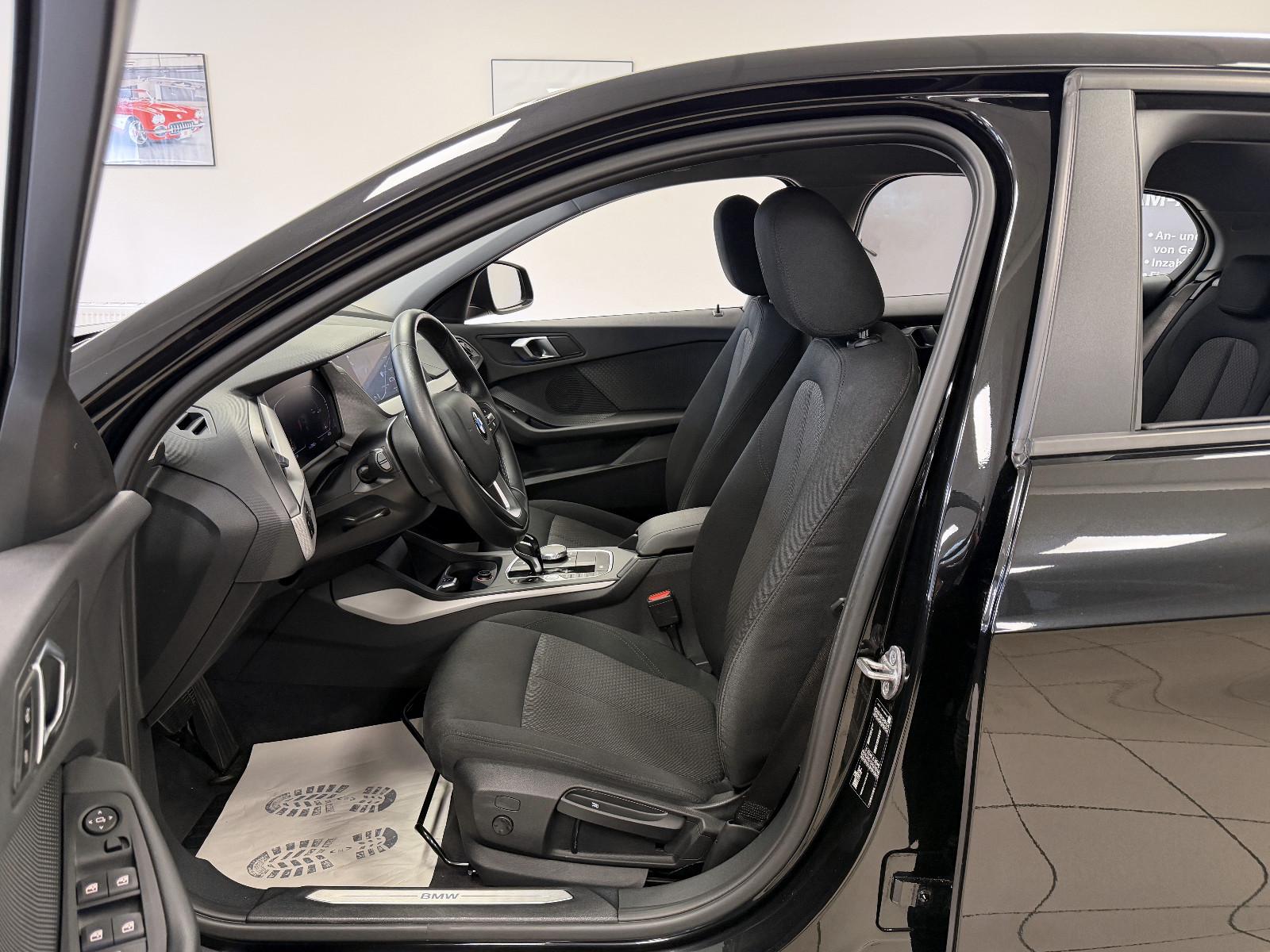 BMW 118 d Autm. Limo *Kamera*LED*NaviProfessional*, миниатюра 6