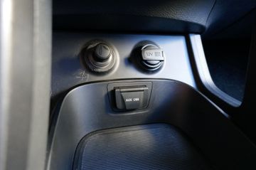 Fahrzeugabbildung Hyundai Santa Fe Style 2WD Xenon / Navi