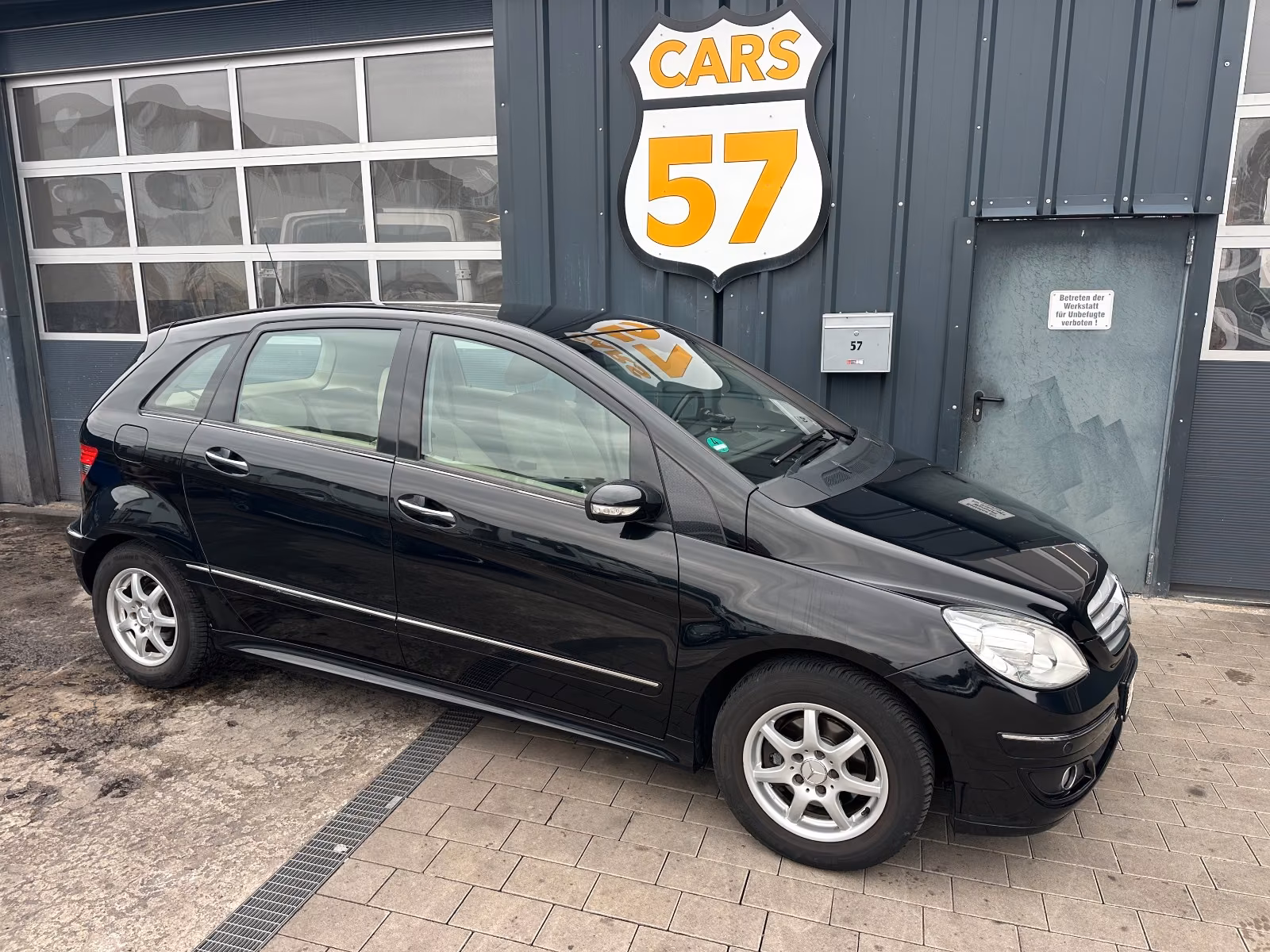 Mercedes-Benz B 170*KLIMA*AHK*PDC*ALLWETTERREIFEN*