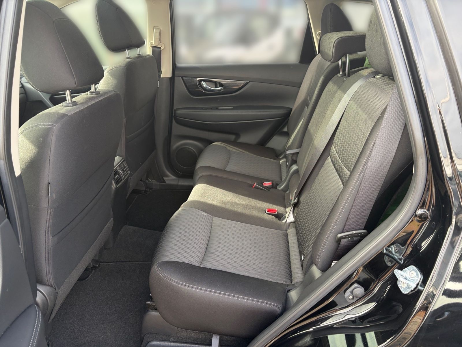Fahrzeugabbildung Nissan X-Trail 1.6 DIG-T Acenta 4x2